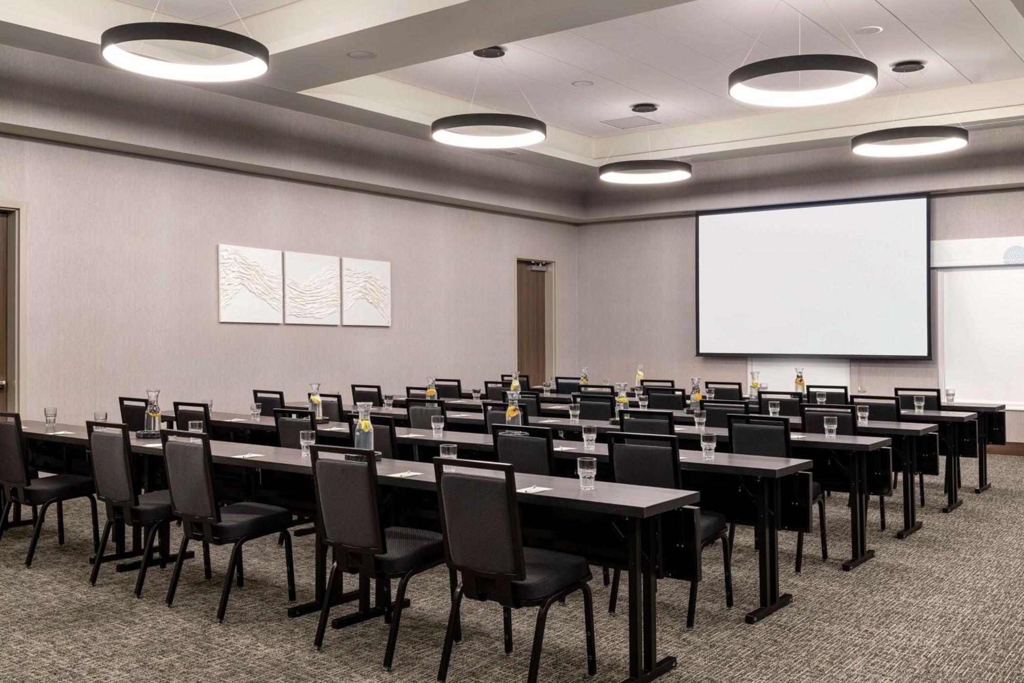 Tru By Hilton Denver Downtown Convention Center Екстериор снимка